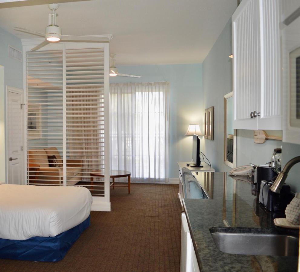 Harborside Suites At Little Harbor Ruskin Exteriör bild
