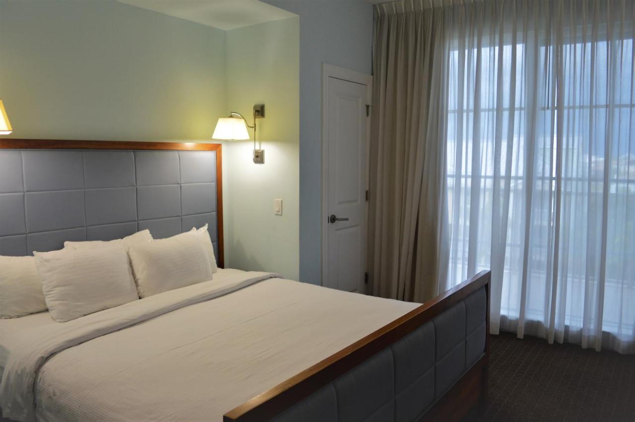 Harborside Suites At Little Harbor Ruskin Exteriör bild