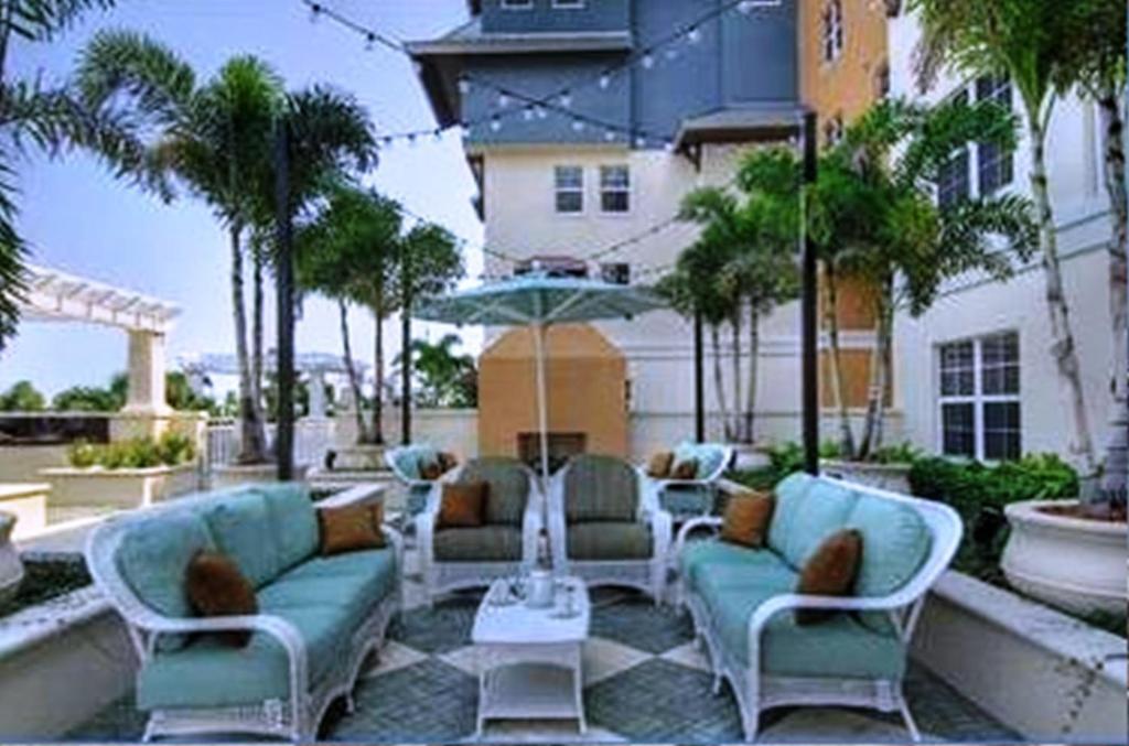 Harborside Suites At Little Harbor Ruskin Exteriör bild